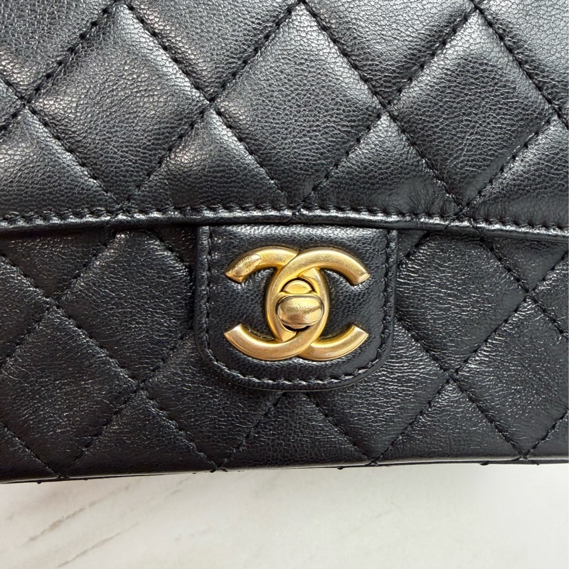 Chanel 香奈兒 22K復古方胖 菱格紋口蓋包  黑色金鏈-17