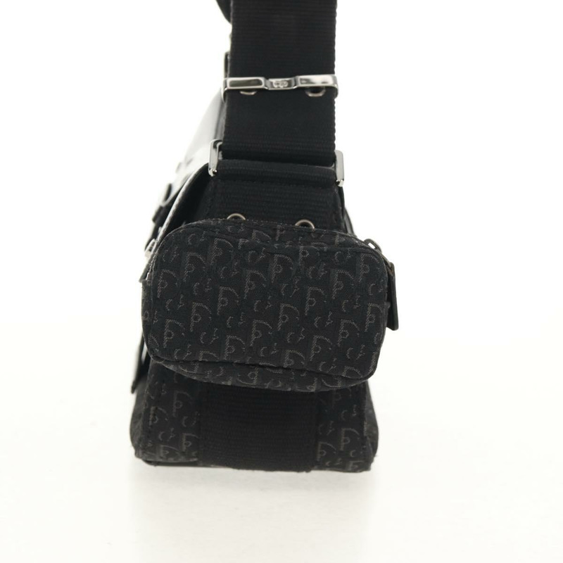 【日本直送】Christian Dior Trotter帆布街頭時尚肩背包 黑色銀色 正品 am9801V-2