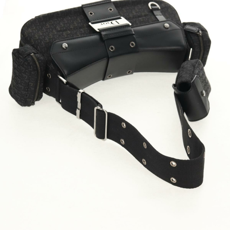 【日本直送】Christian Dior Trotter帆布街頭時尚肩背包 黑色銀色 正品 am9801V-6