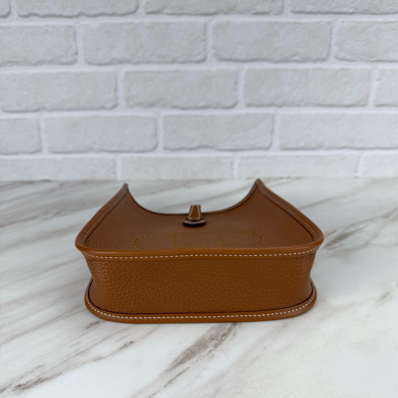 Hermes Mini Evelyne 16  Gold 金棕金釦-7