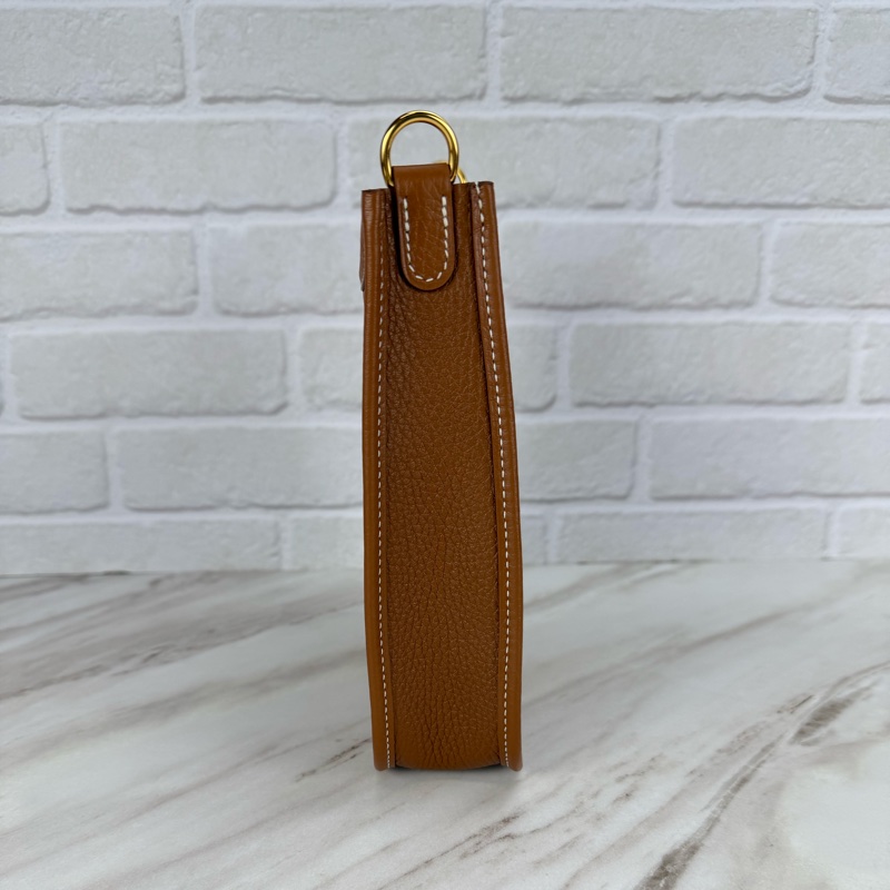 Hermes Mini Evelyne 16  Gold 金棕金釦-13