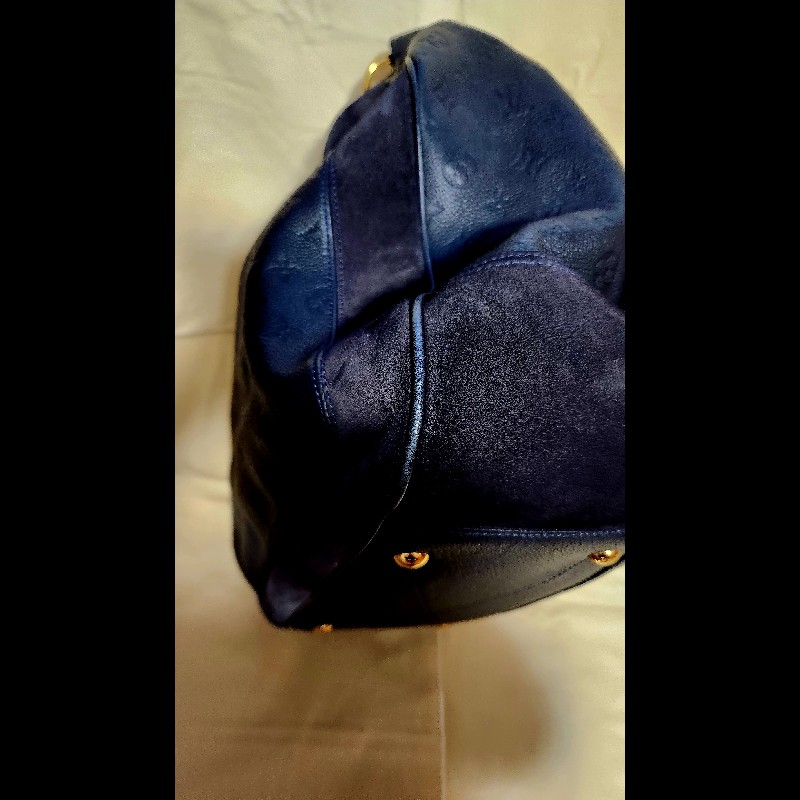 LV黑壓紋皮革絨布手提肩背包-11