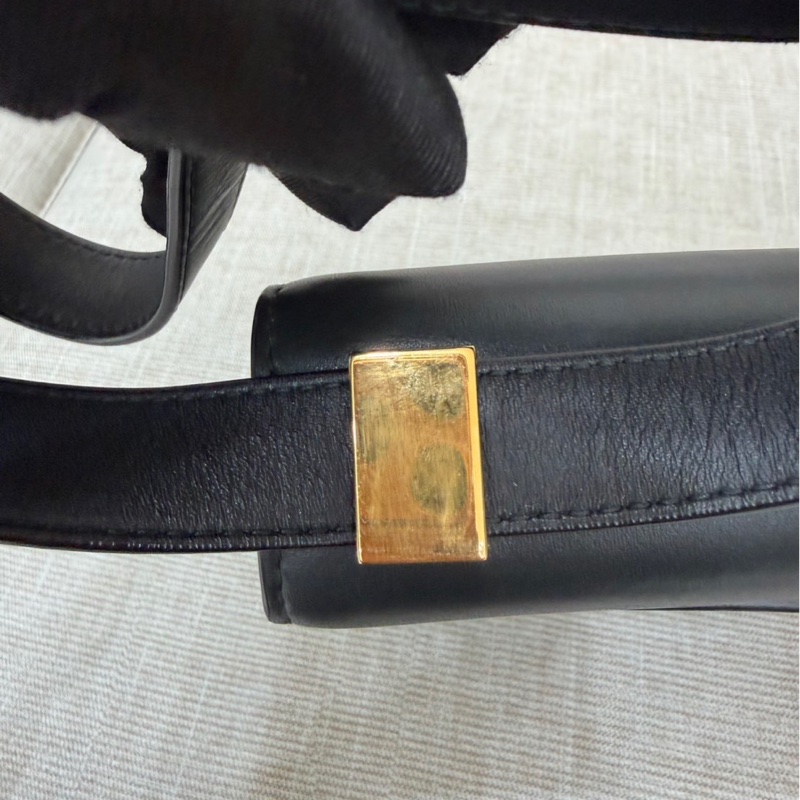 Dior 30 Montaigne 小型包 黑色金釦小牛皮-15