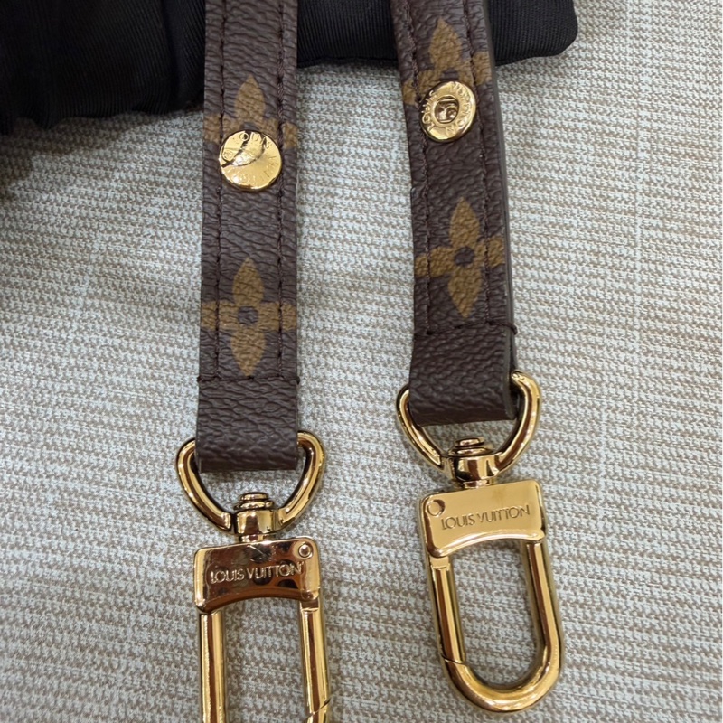 LV M46279 Pochette Métis East West 新款郵差包 肩背包 斜背包-31