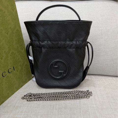 GUCCI 黑色甜酷小福袋包 手提包 斜背包 黑色