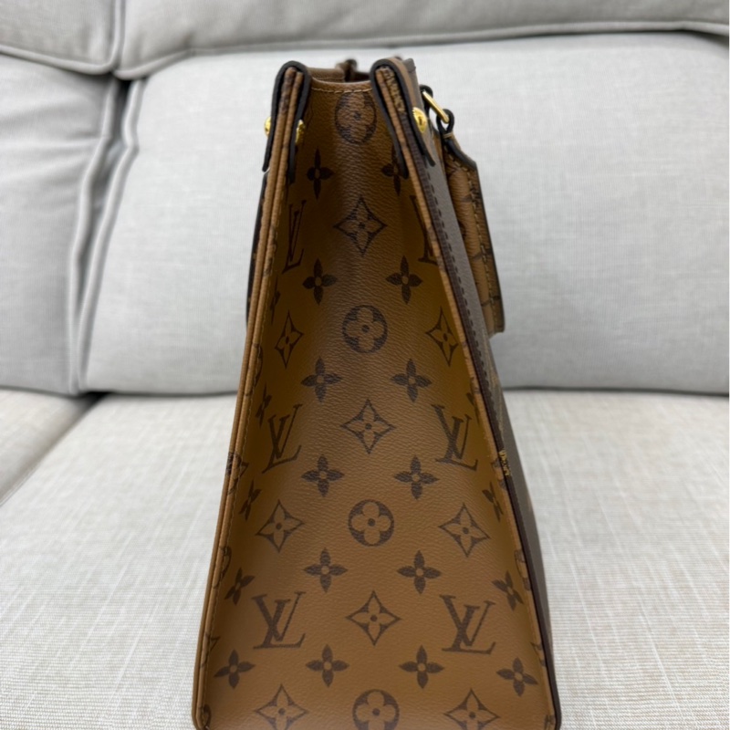LV M45321經典ONTHEGO MM Monogram Reverse帆布手提包 肩背包 購物包-13