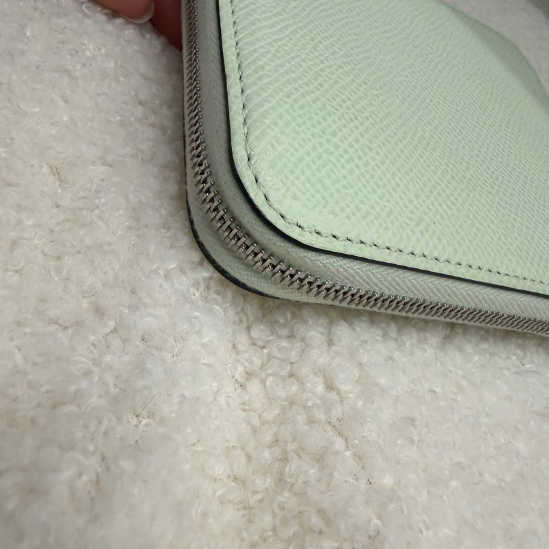 Hermes 愛馬仕 自由之城 狗來富 絲巾短夾 氣泡綠-42