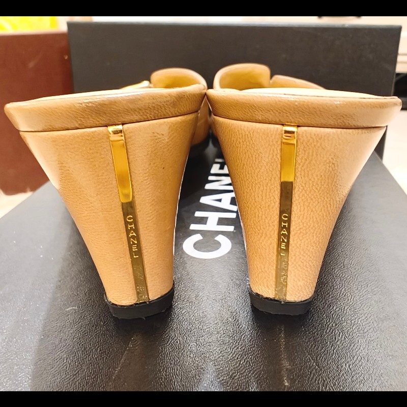 Chanel方頭拼色露跟鞋-4