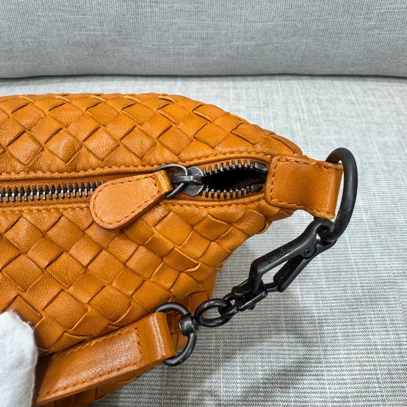 BV 全皮編織手提包 腋下包 飯盒包-34