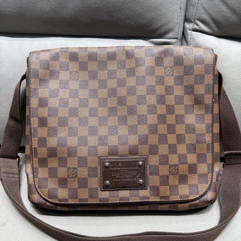 95新LV男士斜挎包 編號CA1131 尺寸34*28*7cm