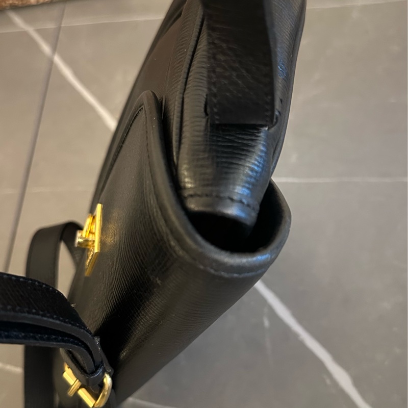 MYMluxurybag 🩵 Celine 23cm 古董皮包 肩背袋 斜揹袋 🩵 Chanel-25