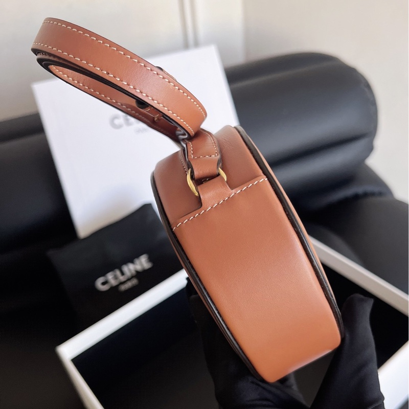 【近新閒置品】Celine 凱旋門月餅包 CUIR TRIOMPHE光滑牛皮美拉德單肩斜挎包-4