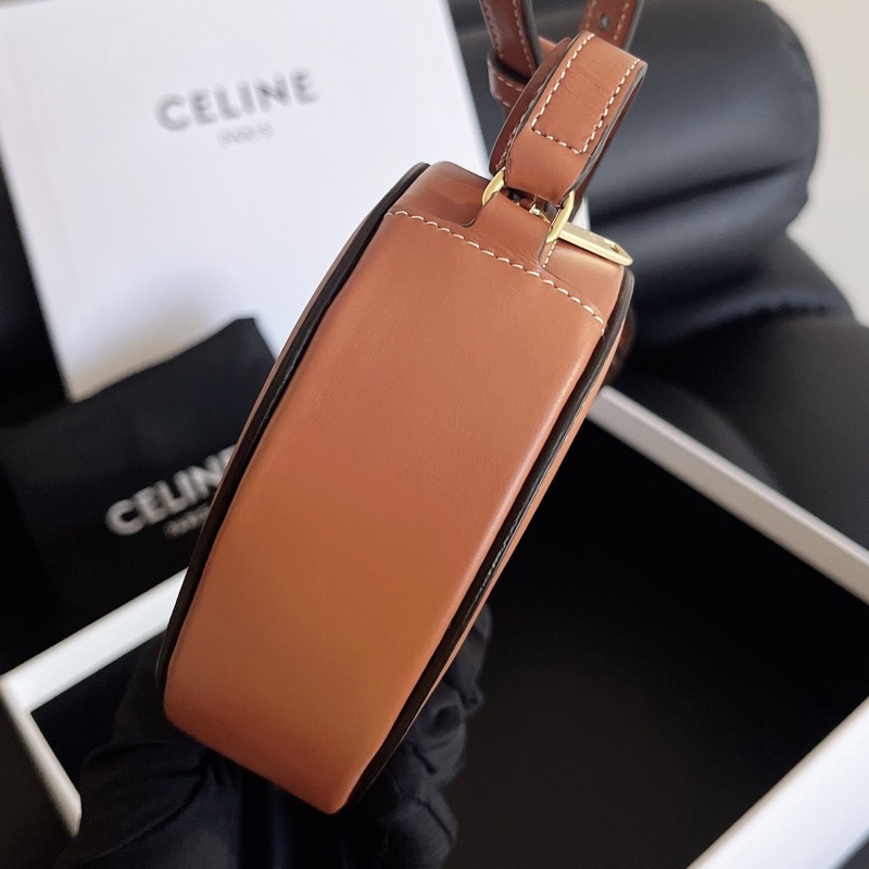 【近新閒置品】Celine 凱旋門月餅包 CUIR TRIOMPHE光滑牛皮美拉德單肩斜挎包-5