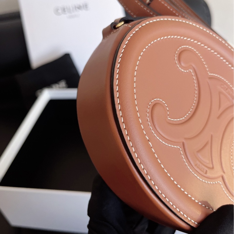 【近新閒置品】Celine 凱旋門月餅包 CUIR TRIOMPHE光滑牛皮美拉德單肩斜挎包-8