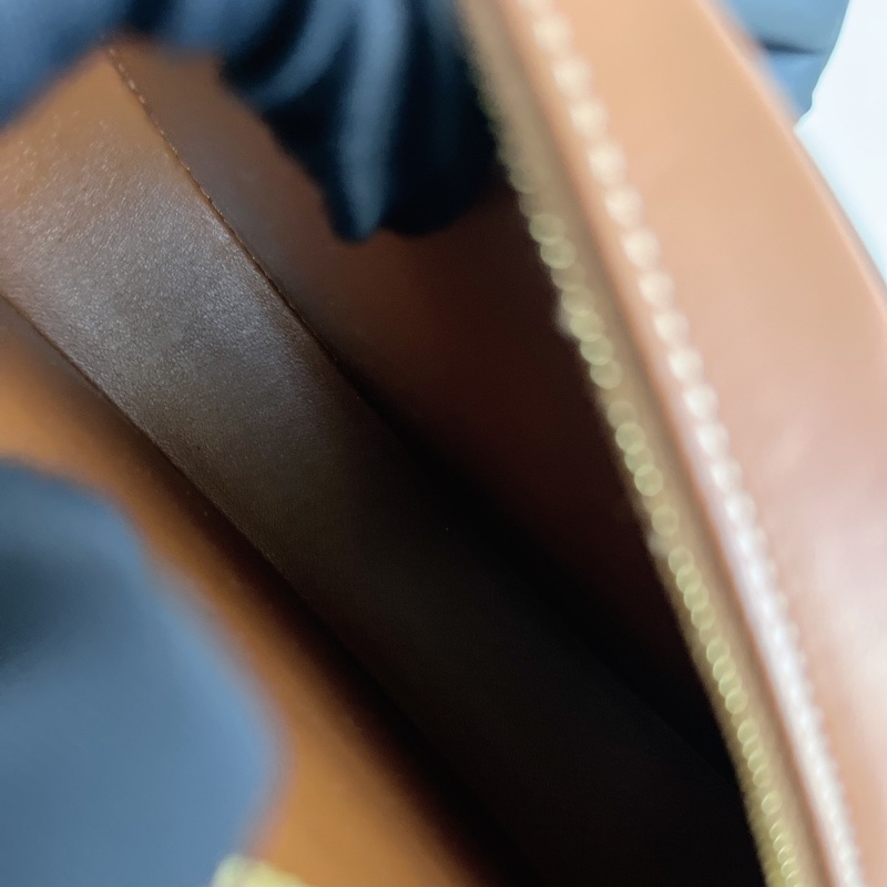 【近新閒置品】Celine 凱旋門月餅包 CUIR TRIOMPHE光滑牛皮美拉德單肩斜挎包-13