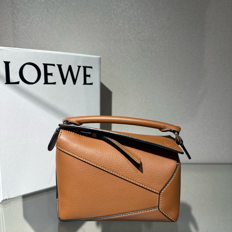 LOEWE罗意威 Puzzle 手提单肩斜挎包 迷你-0