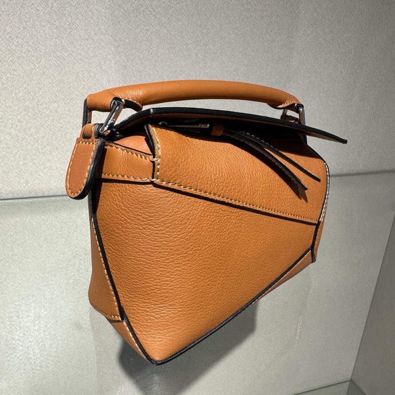 LOEWE罗意威 Puzzle 手提单肩斜挎包 迷你-1