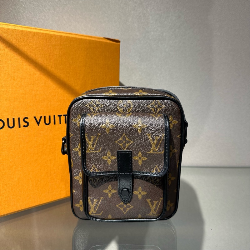 LOUIS VUITTON CHRISTOPHER 老花 单肩斜挎包-1
