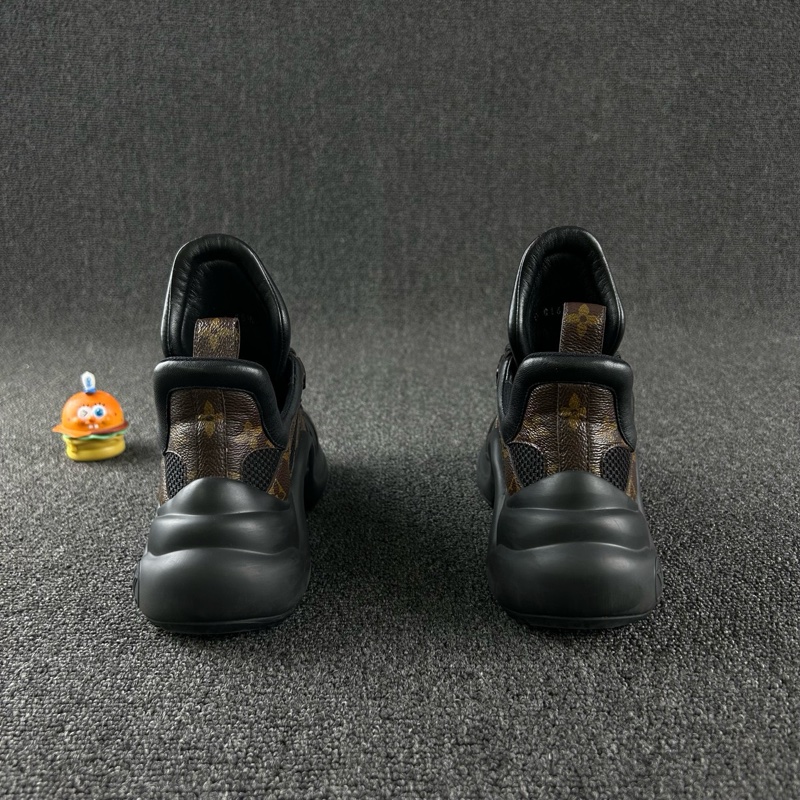 98新Louis Vuitton路易威登黑色老花老爹鞋 尺碼：35.5 碼-3