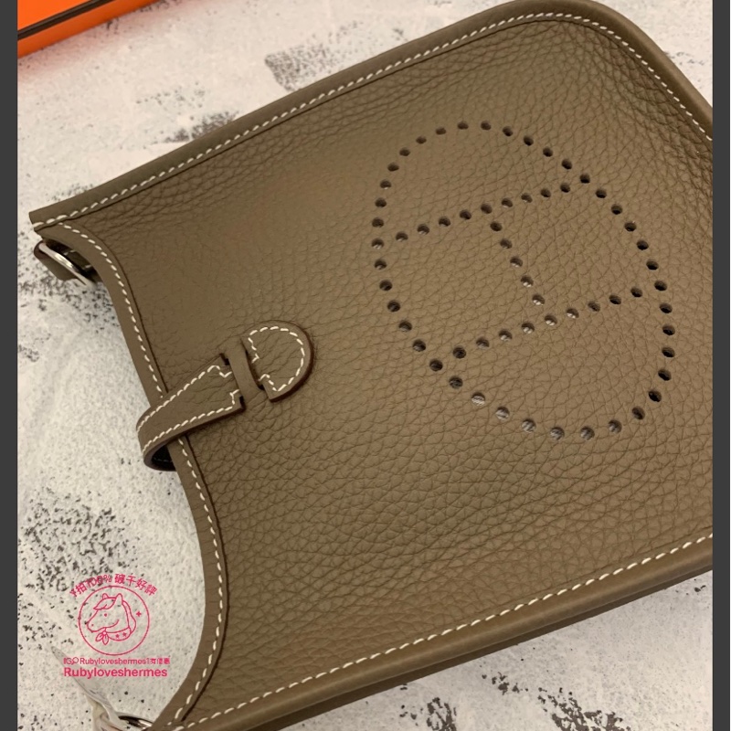 Rubyloveshermes愛馬仕mini evelyne大象灰銀釦hermes evelyne16-4