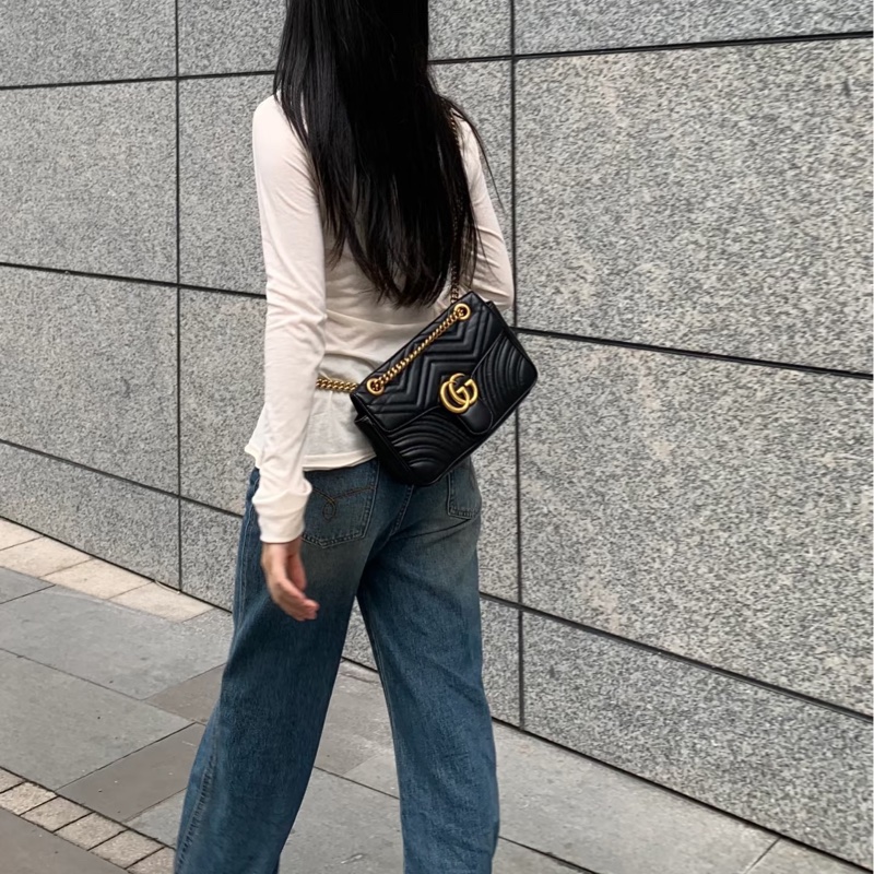 二手GUCCI 黑色GG Marmont 馬夢古銅金鍊雙G翻蓋2用包(小號26cm)443497-11