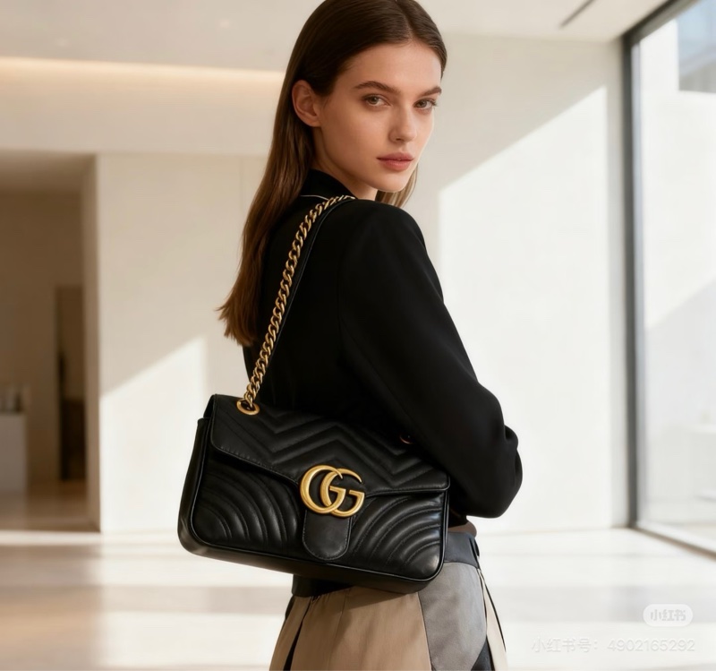 二手GUCCI 黑色GG Marmont 馬夢古銅金鍊雙G翻蓋2用包(小號26cm)443497-13