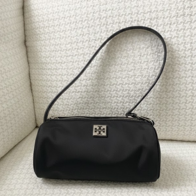 全新Tory Burch Virginia 時尚筆筒包-2
