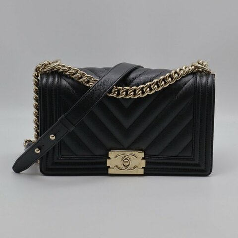 CHANEL Boy25 V紋粒面牛皮口蓋包 - 黑淡金25開