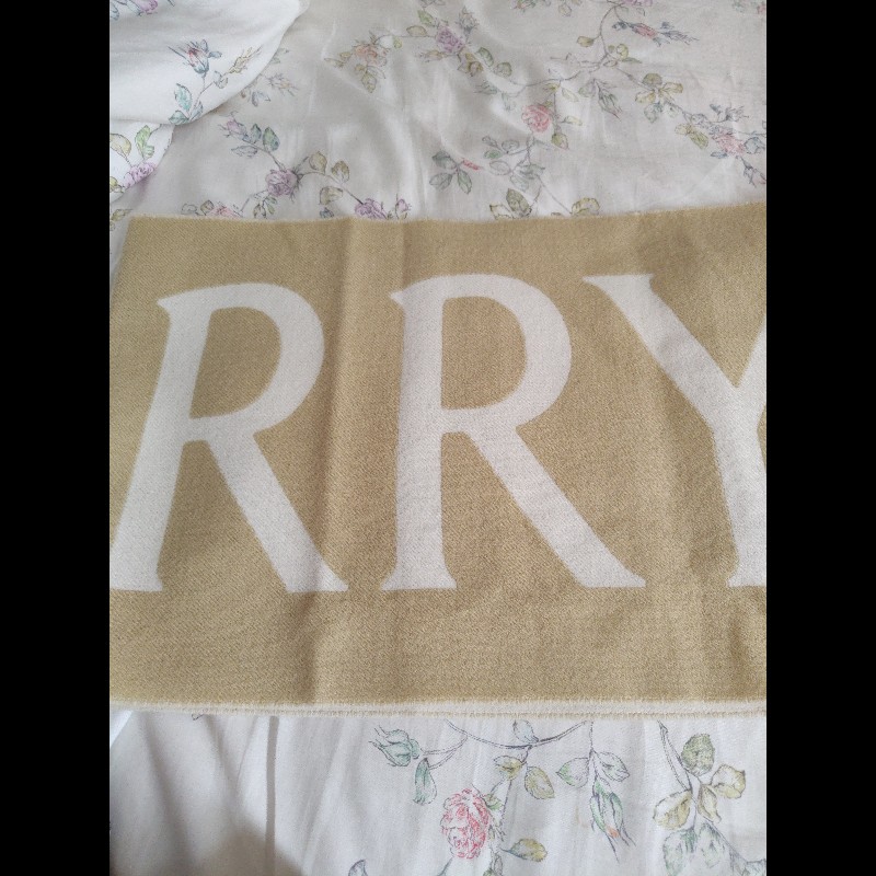 BURBERRY 羊毛圍巾-5