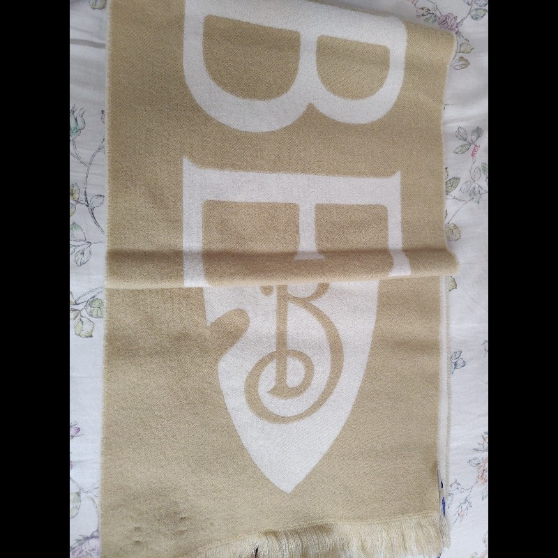 BURBERRY 羊毛圍巾-7