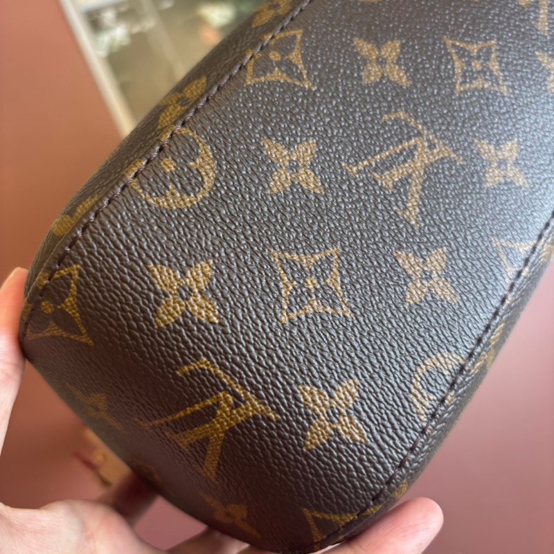 已售 ::LOUIS VUITTON:: LV M11952 Slouchy PM經典花紋單肩包 手提包 流浪包-18