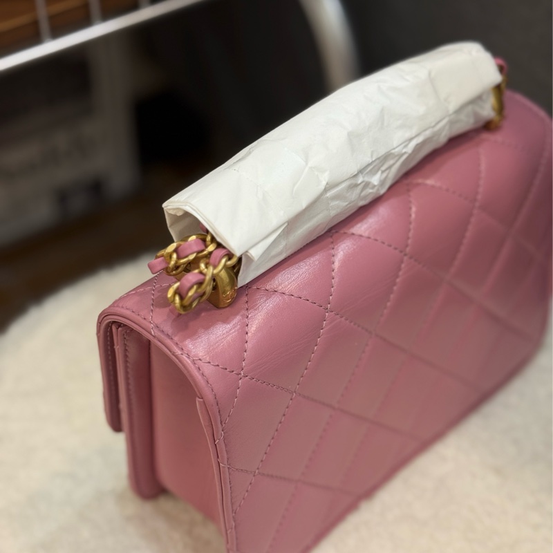 （2025/11月櫃上保養）Chanel雙金球粉色斜背包✨最新晶片款-2