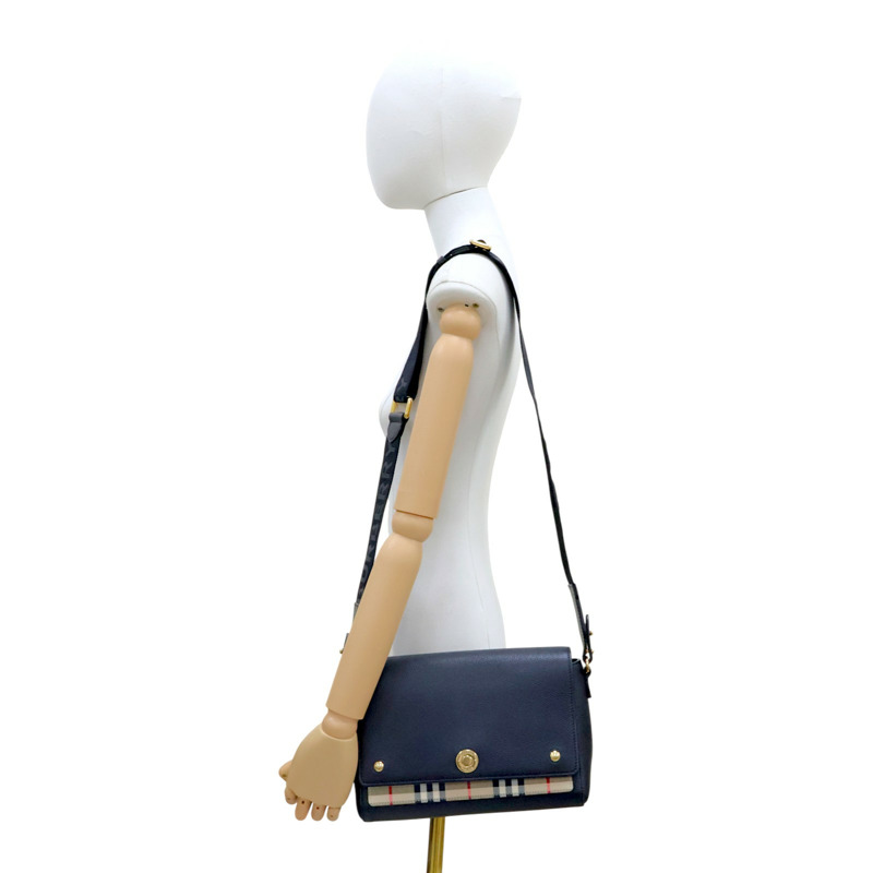 黑色 格紋帆布 牛皮 斜背包 肩背包【BURBERRY 巴寶莉】-9