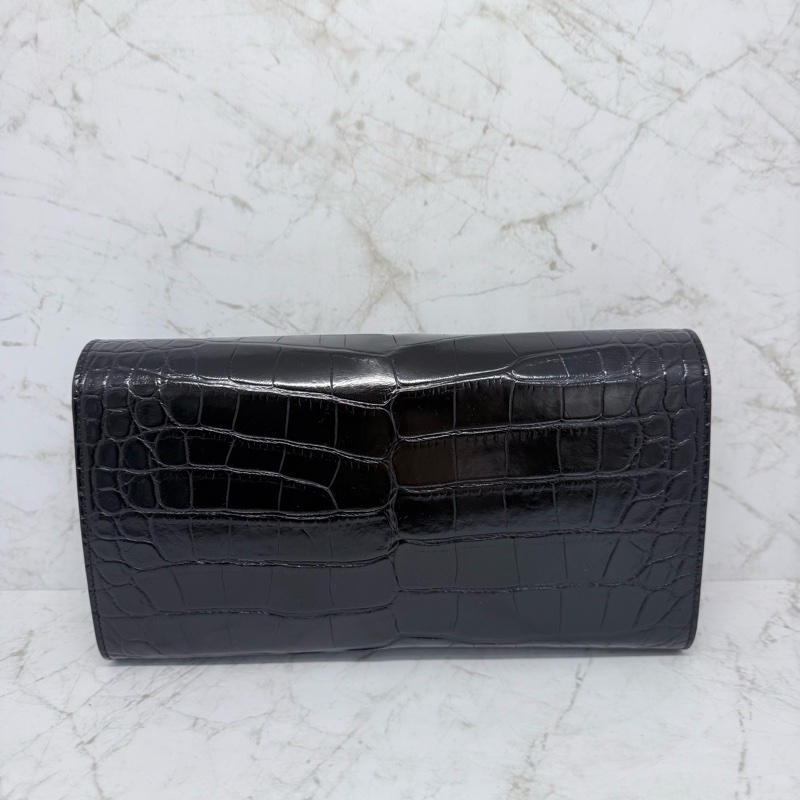 RV黑金鱷魚皮方鑽扣翻蓋鍊包-1