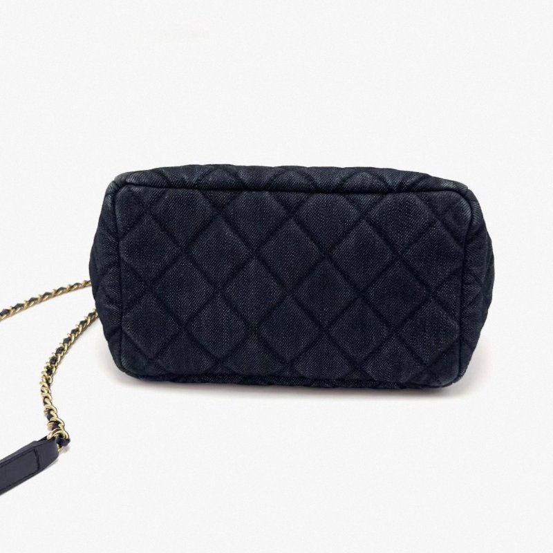 CHANEL丹寧牛仔肩背斜背水桶包20*21*12 98新配件塵袋-5