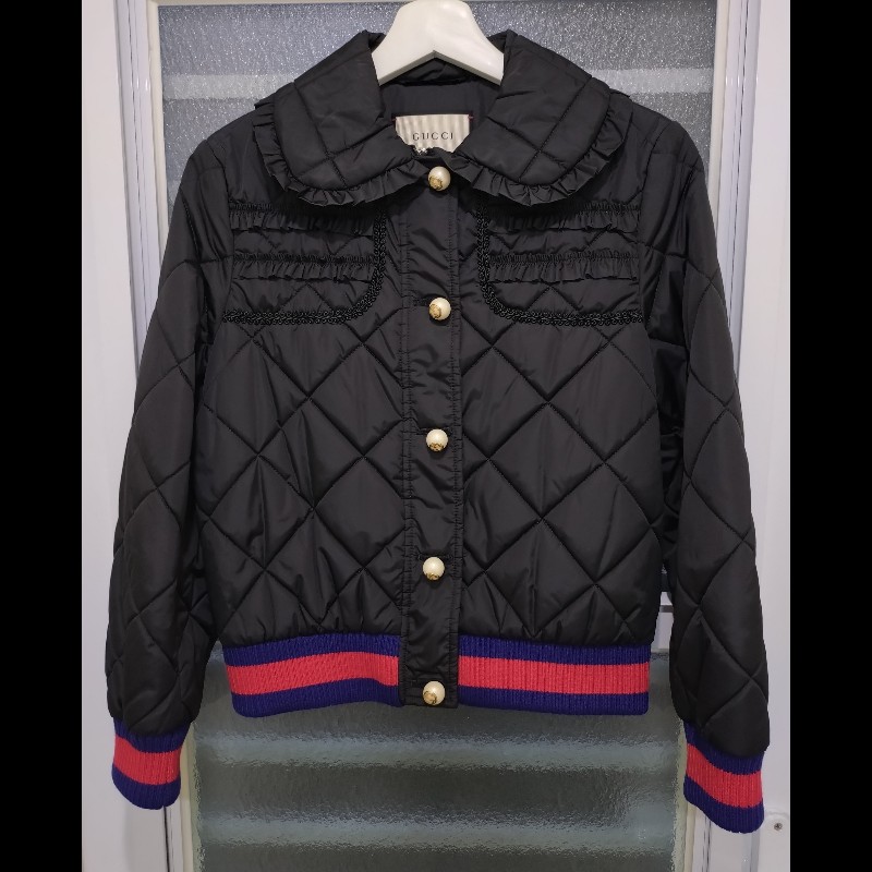 Gucci 黑色菱格珠珠釦外套-0