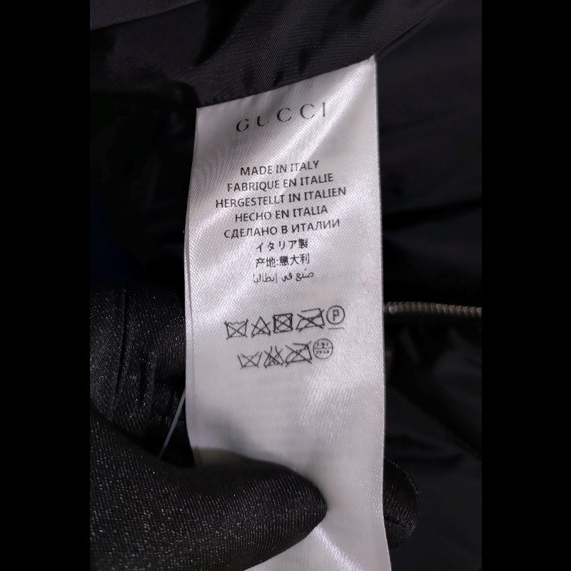 Gucci 黑色菱格珠珠釦外套-15