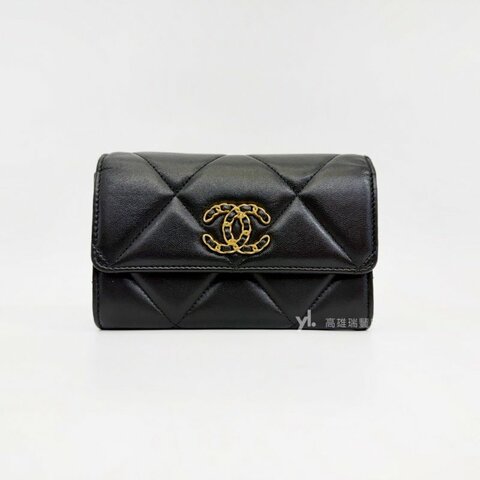 ❣Chanel 黑羊皮霧金釦19下蓋6卡中夾