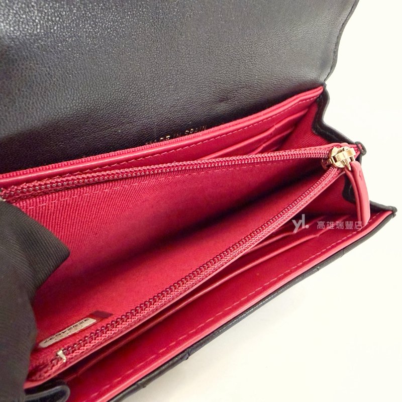 ❣Chanel 黑羊皮霧金釦19下蓋6卡中夾-8