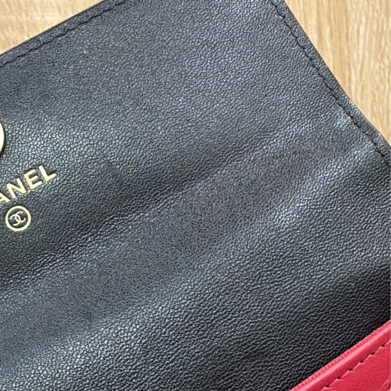 Chanel 黑羊皮霧金釦19下蓋中夾AP2700-13