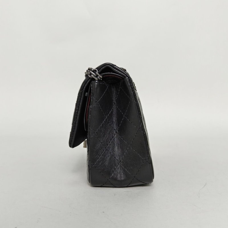 CHANEL 2.55口蓋包小號24黑色牛皮29開銀扣肩背包-1