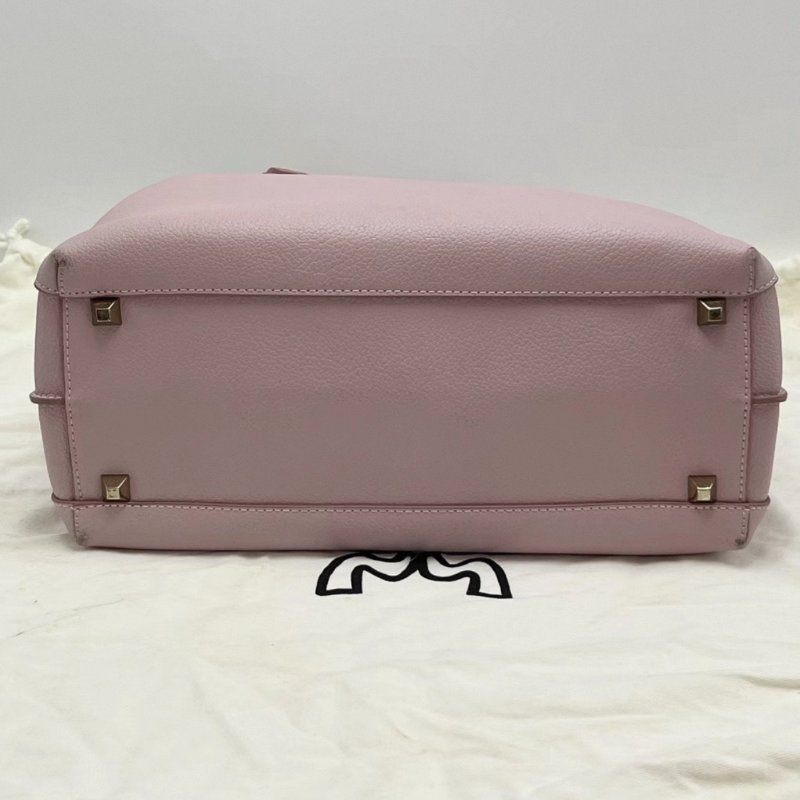 MCM櫻花粉荔枝牛皮手提肩背斜背包32*22*13 98新配件塵袋-5