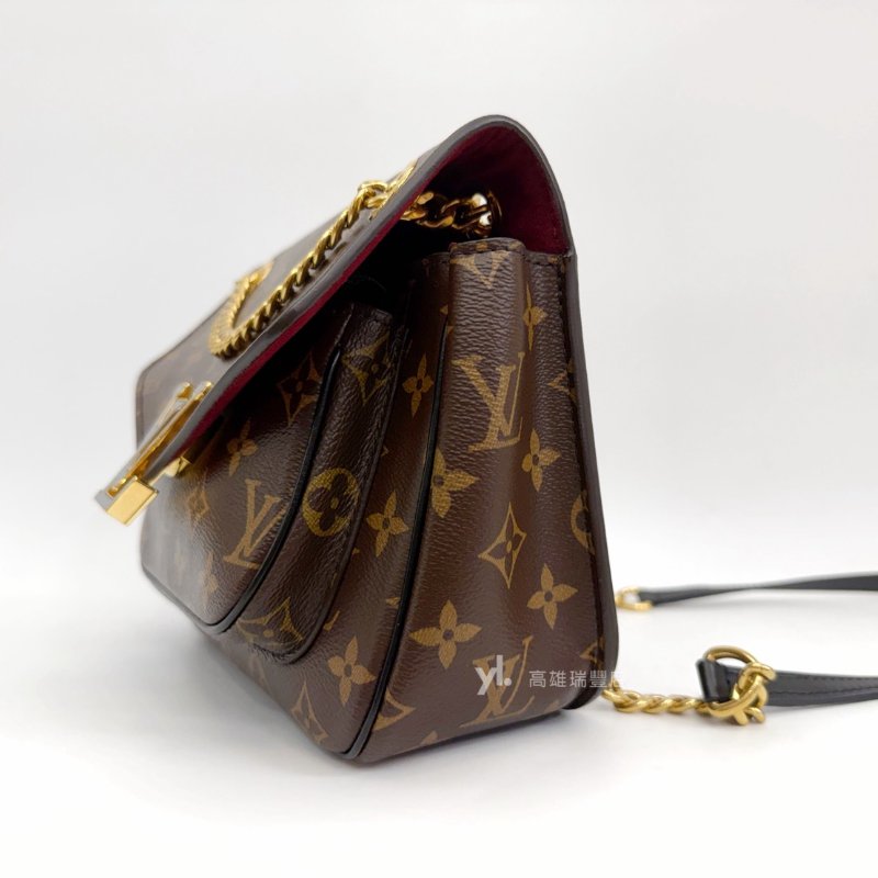 ❣LV 原花金釦Passy MM下蓋肩斜背包-3