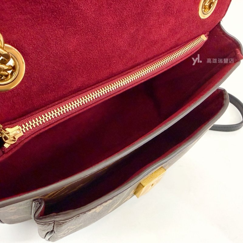 ❣LV 原花金釦Passy MM下蓋肩斜背包-12
