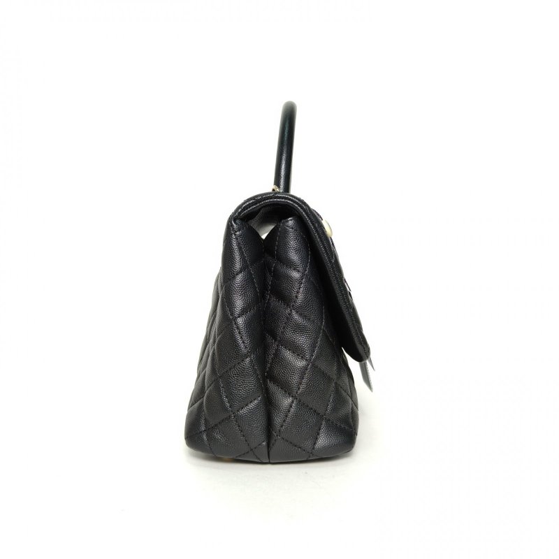 CHANEL CocoHandle中號29黑色荔枝牛皮31開金扣肩背包-3