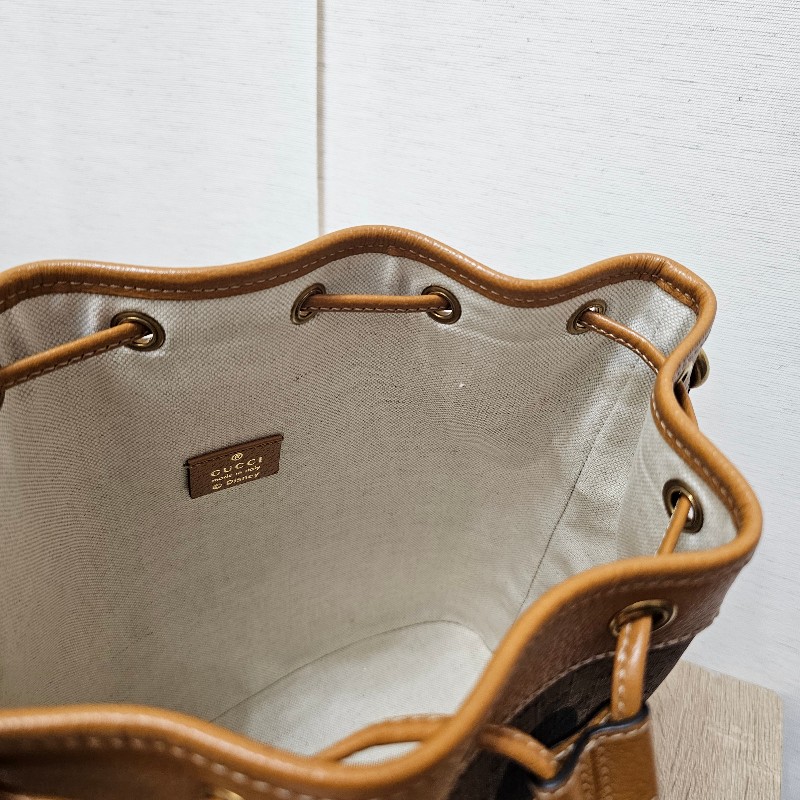 [聯名停產好物❣️甜價出] Gucci 老花米老鼠Disney束口斜背水桶包-13