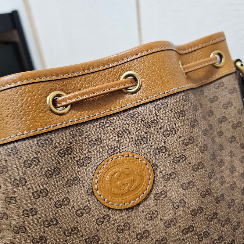 [聯名停產好物❣️甜價出] Gucci 老花米老鼠Disney束口斜背水桶包-18