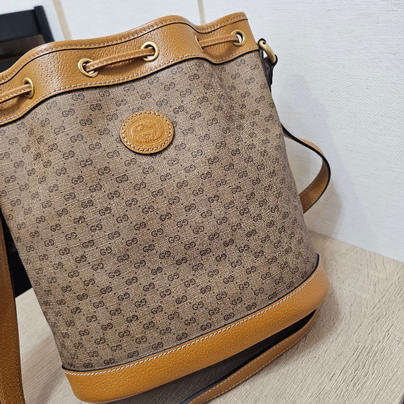 [聯名停產好物❣️甜價出] Gucci 老花米老鼠Disney束口斜背水桶包-22