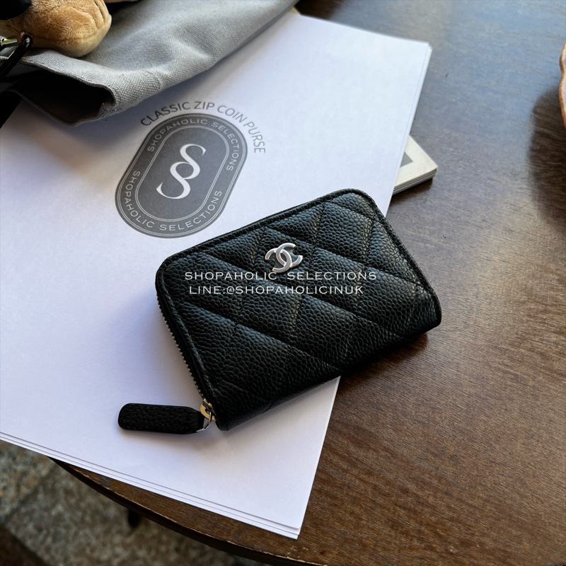 Chanel經典款拉鍊零錢卡夾包黑色牛皮銀釦AP0216-0