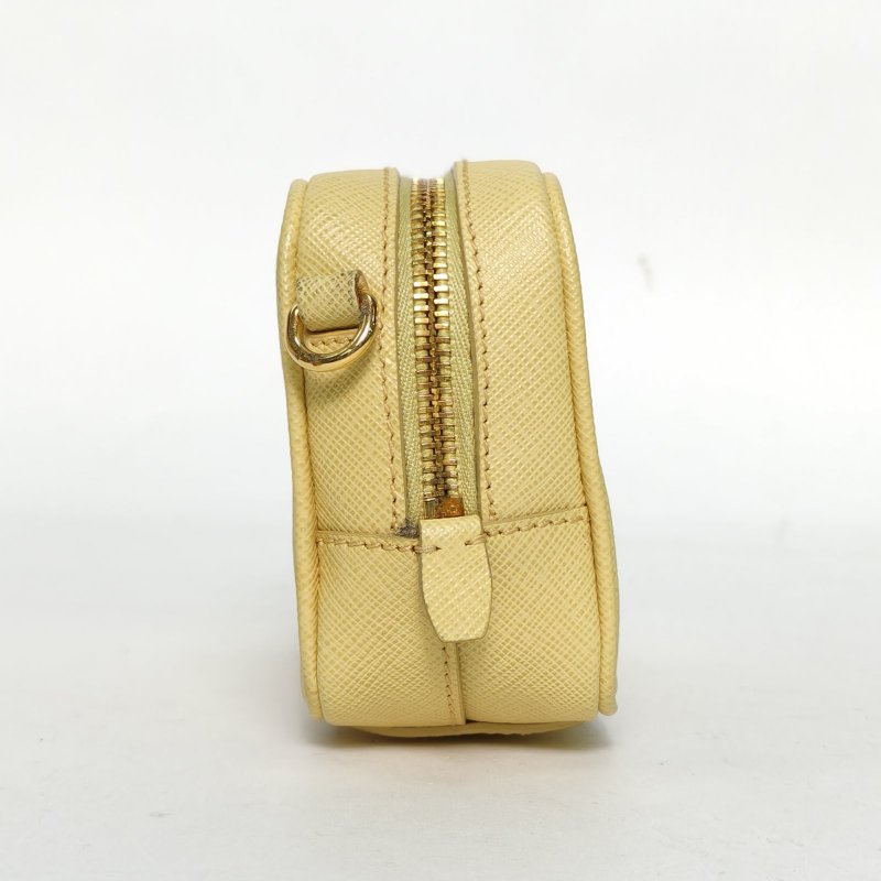 PRADA 黃色牛皮金扣十字紋相機包mini14.5肩背包-1